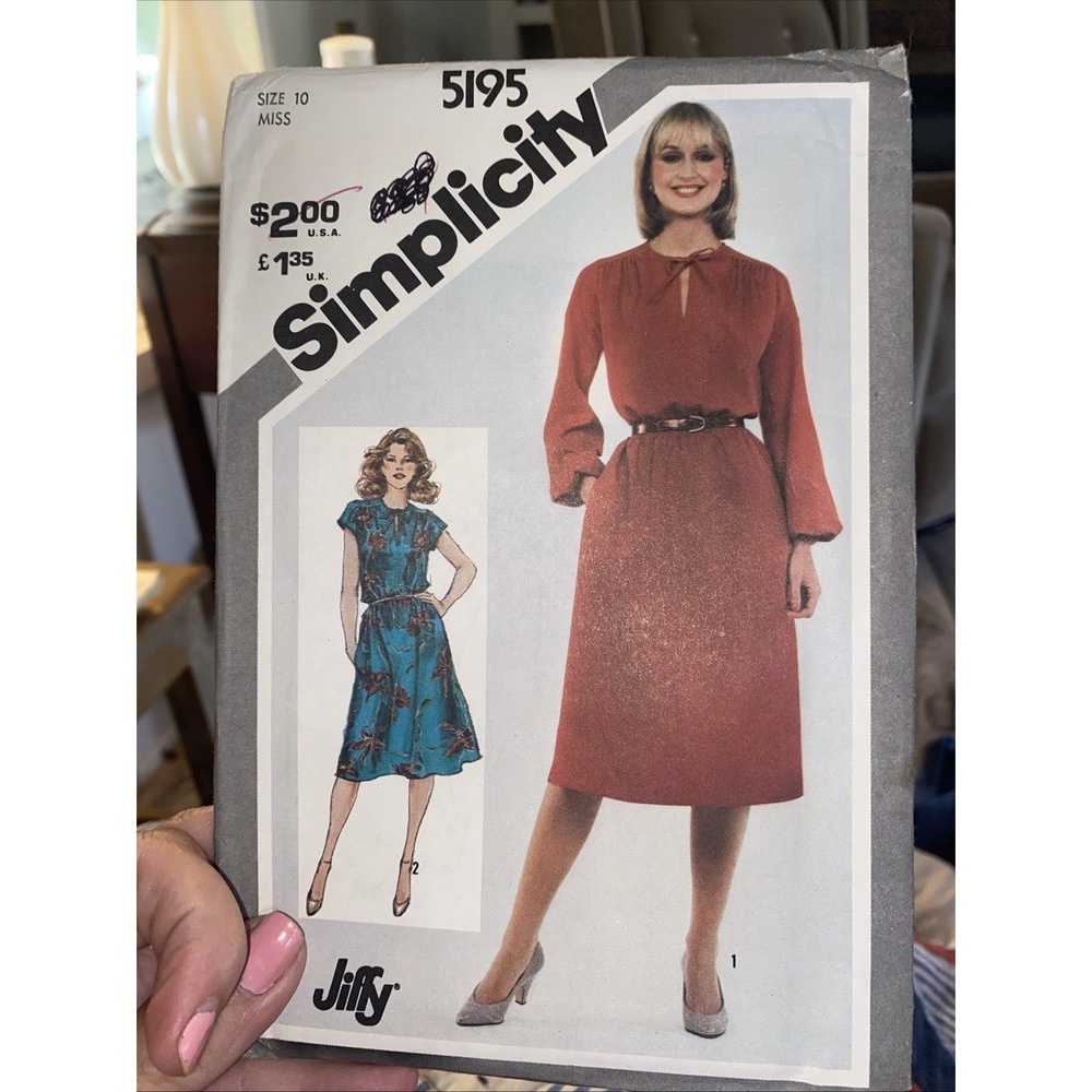 Vintage 1981 Simplicity 5195 Pullover Dress Sewing Pattern Size 10 Uncut Jiffy